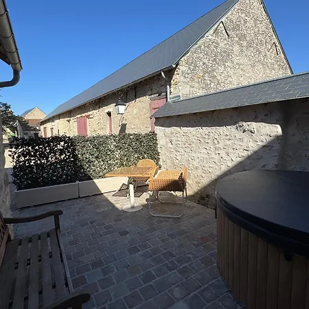 Le Maisonnette Dans Corps De Ferme *